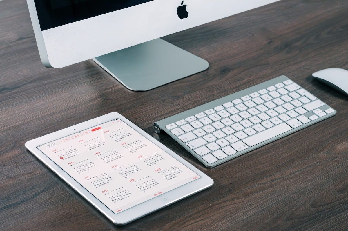 Image of an iPad with a calendar.