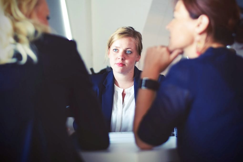 businesswomen talking