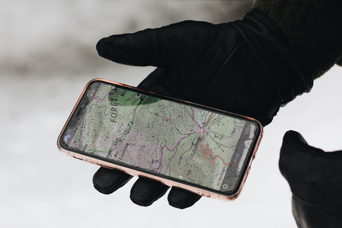 Using location services on a phone