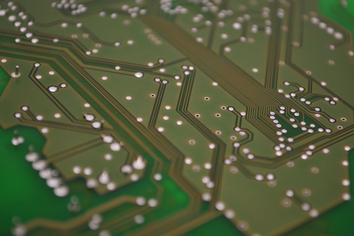 Close up of circuit board Best Machine learning Master's Degrees