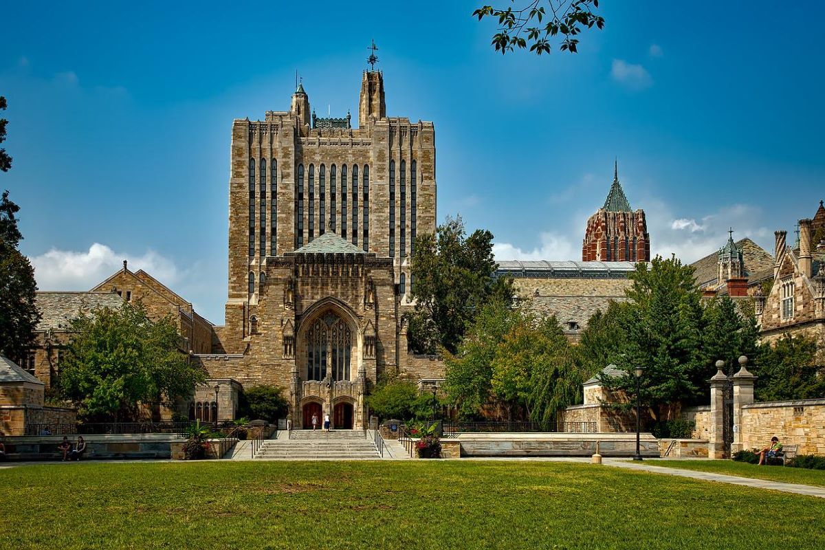 Yale University Cost Of Attendance